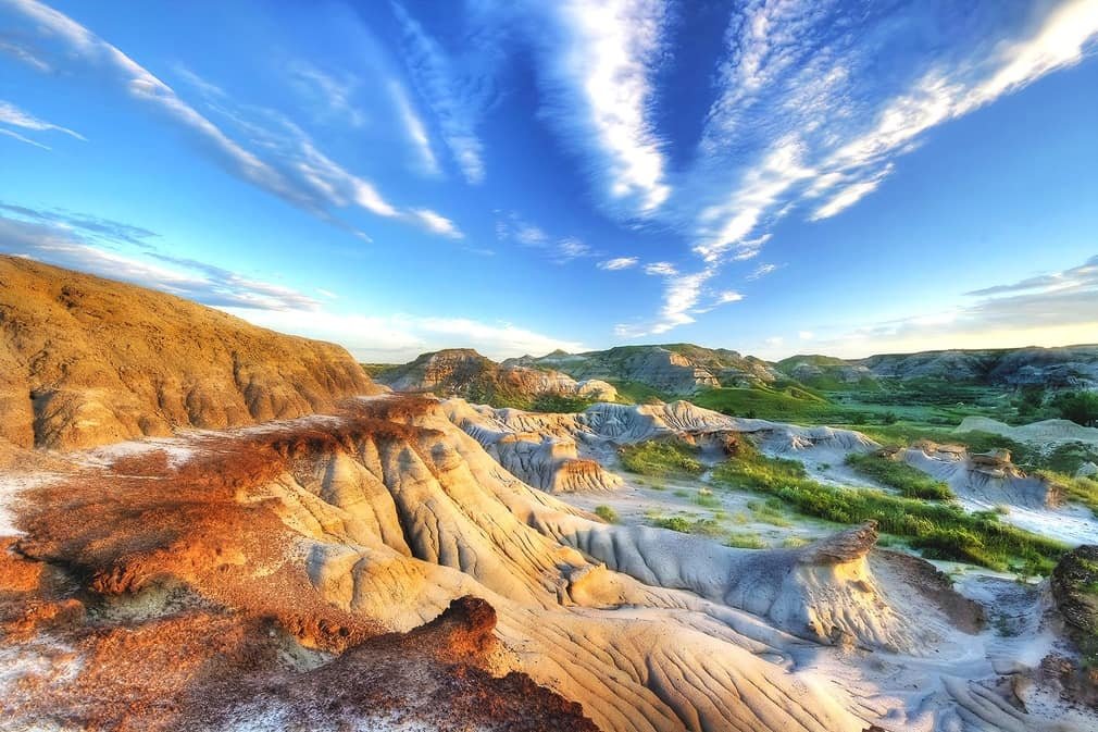 Dinosaur-Provincial-Park-Camping