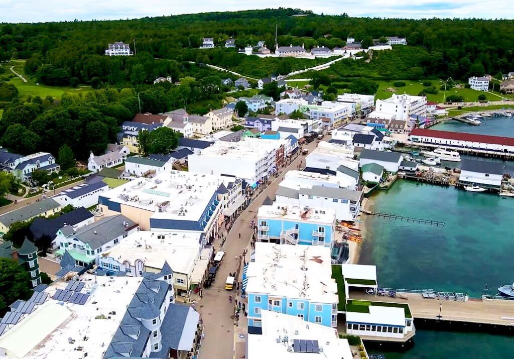 unique places to visit in Michigan