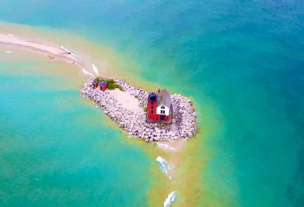 unique places to visit in Michigan