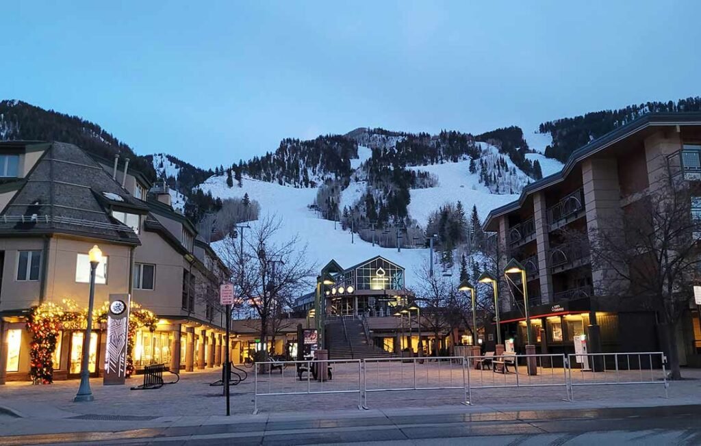 Colorado_Mountain_Towns_Aspen