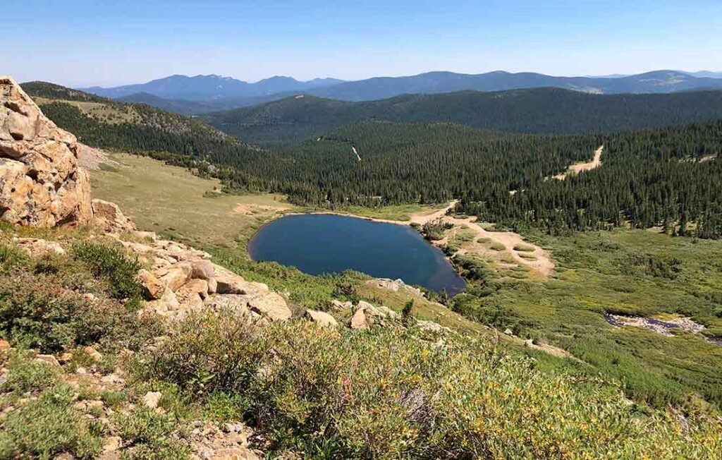 Estes_park_towns_colorado