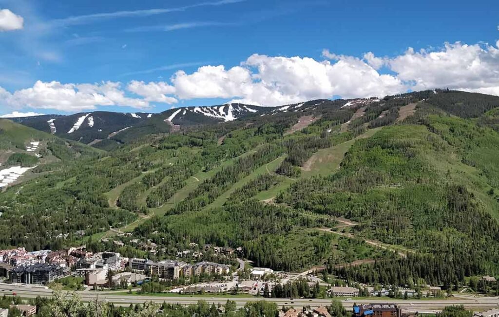 Colorado_Mountain_Towns_Vail