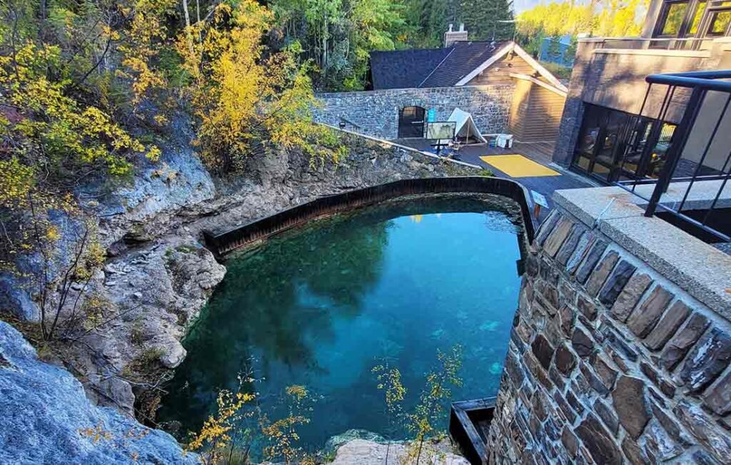 Banff_National_Park_Cave_and_Basin_National_Historic_Site