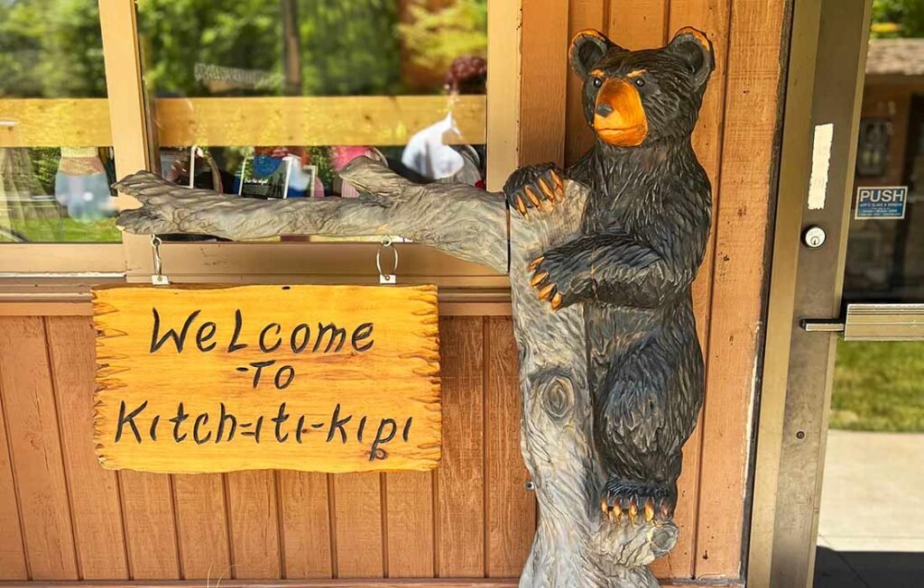 Kitchi iti kipi Hours of Operation